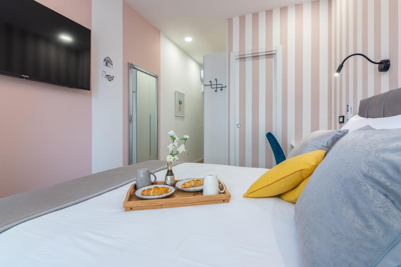 Apartments & Rooms Six غييكا المظهر الخارجي الصورة